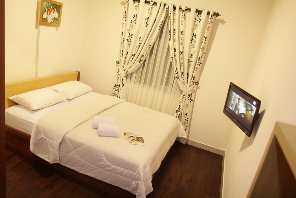 Hotel Lotus Bandung Quarto foto